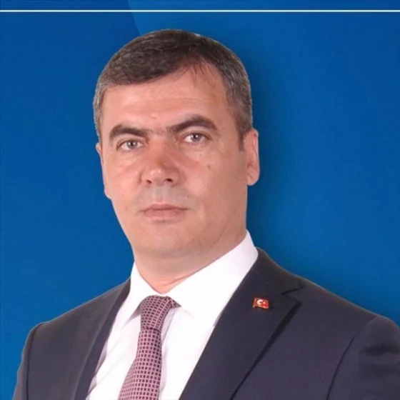 İsmail Karataş